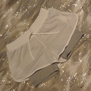 Size: XS CHAMPION ATHLETIC SHORTS